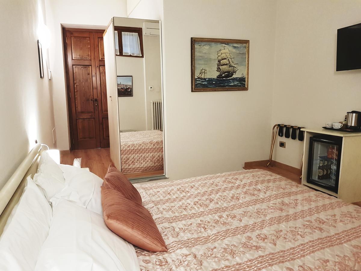 Lady Luna B&B Firenze Bagian luar foto