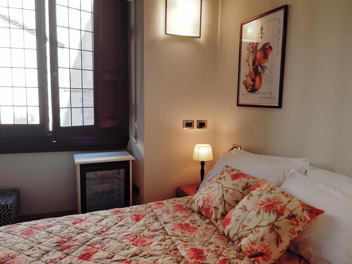 Lady Luna B&B Firenze Bagian luar foto